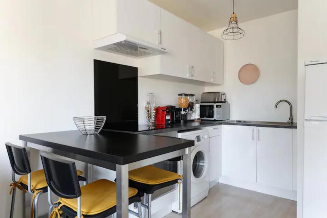 Appartement Cozy : 10/15 Min Des Champs Elysee 사르투르빌 외부 사진