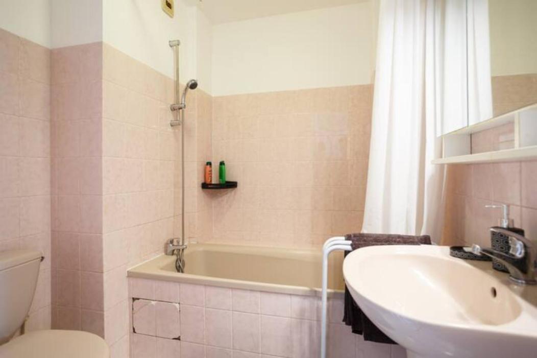 Appartement Cozy : 10/15 Min Des Champs Elysee 사르투르빌 외부 사진
